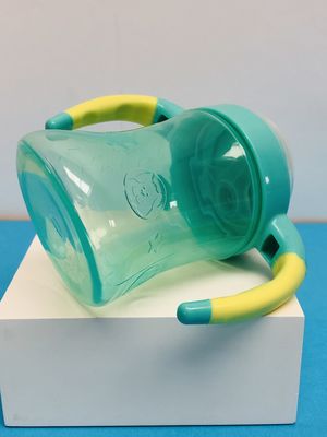 Ελεύθερος 6 μήνας μη χυσιμάτων BPA φλυτζάνι μετάβασης μωρών 7 ουγγιών